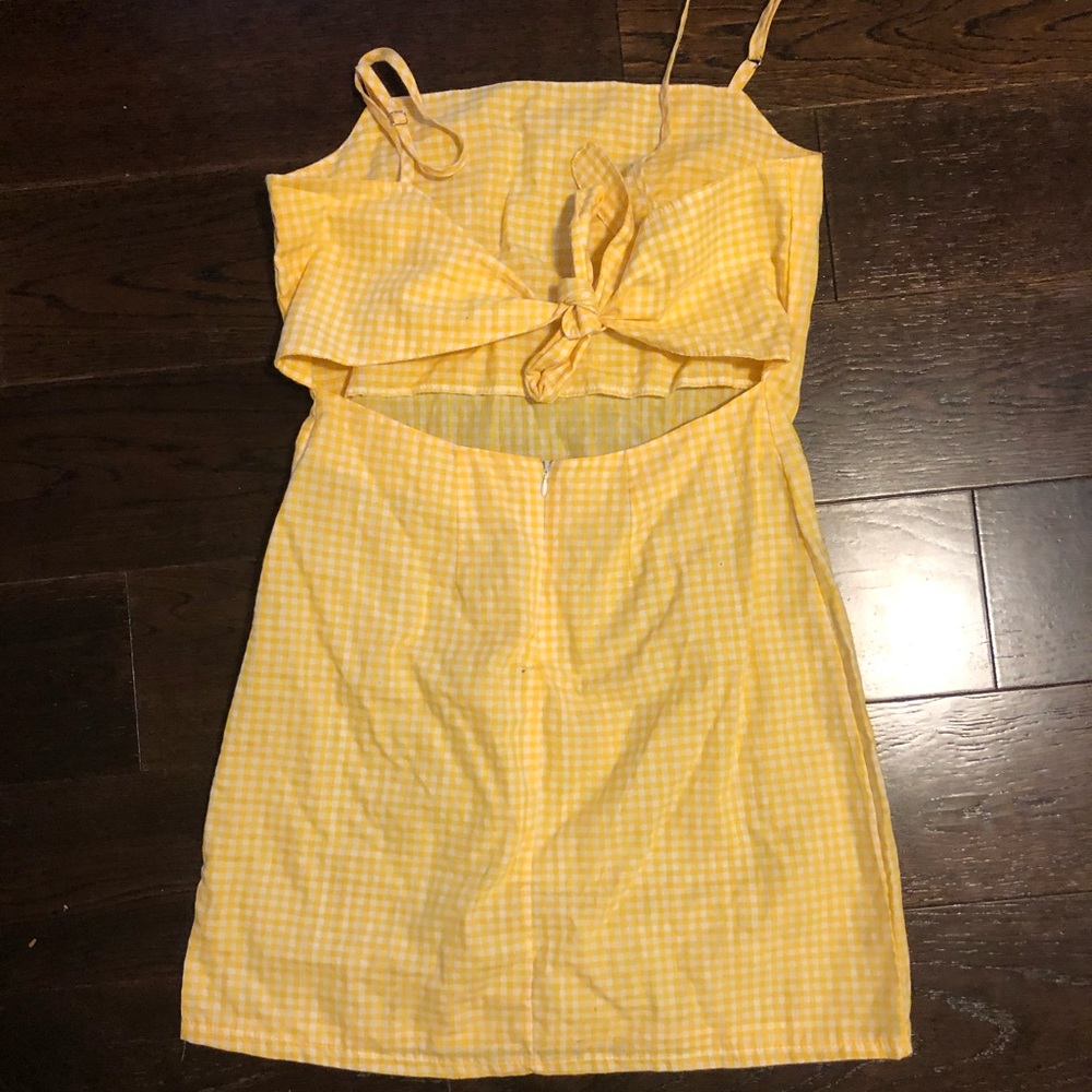 Dress - Picture 2 of 2